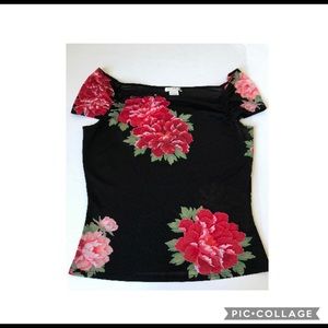 Off the Shoulders Back Top with ros…